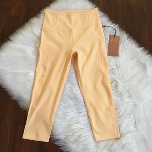 Girlfriend Collective High Waist Capri Leggings Size Small